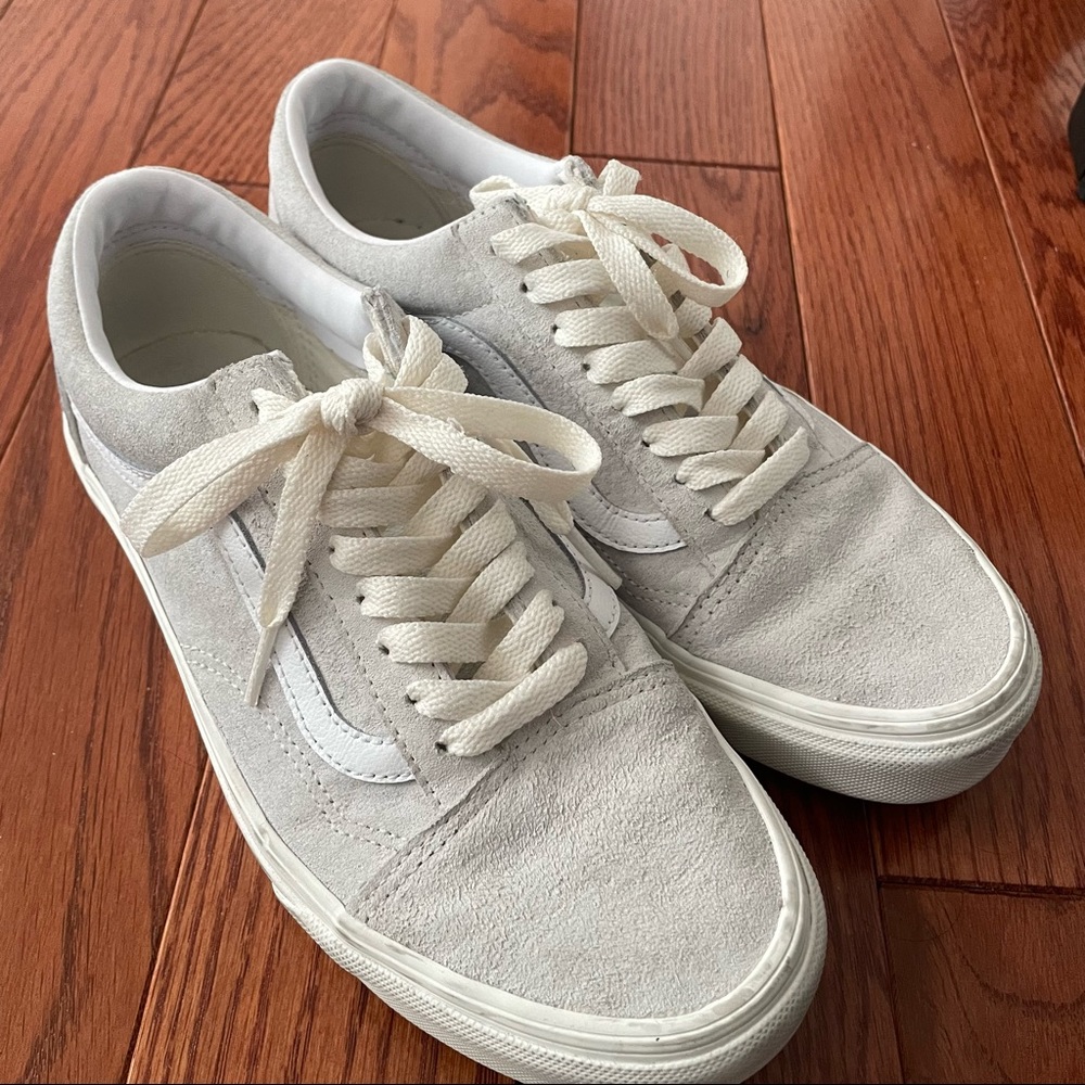 Vans shoes cream color